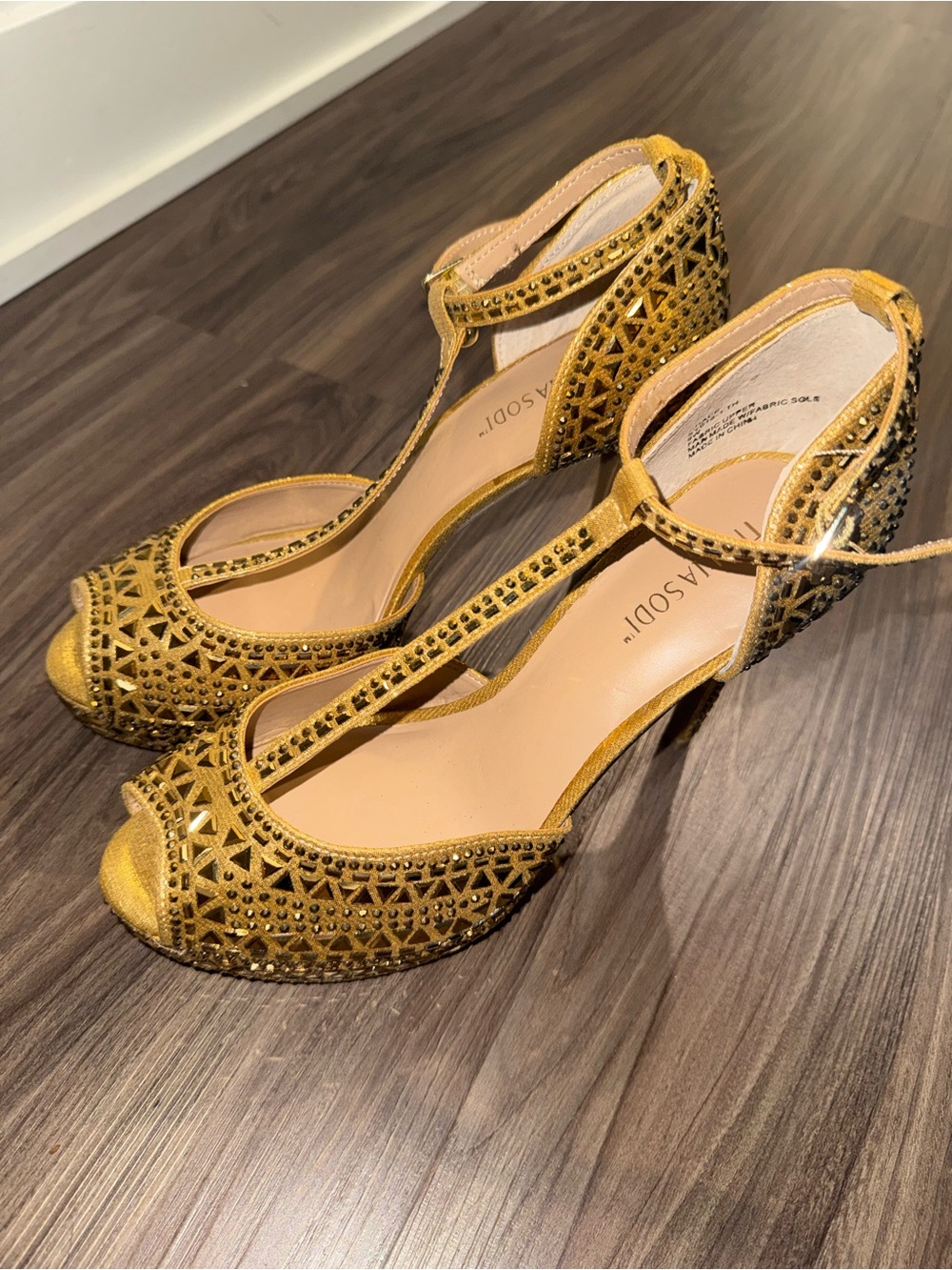 Thalia Sodi Gold T-Strap Cutout Peep-Toe Heels